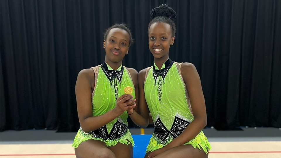 Tiara
Nziza och Thanaelle Nziza
